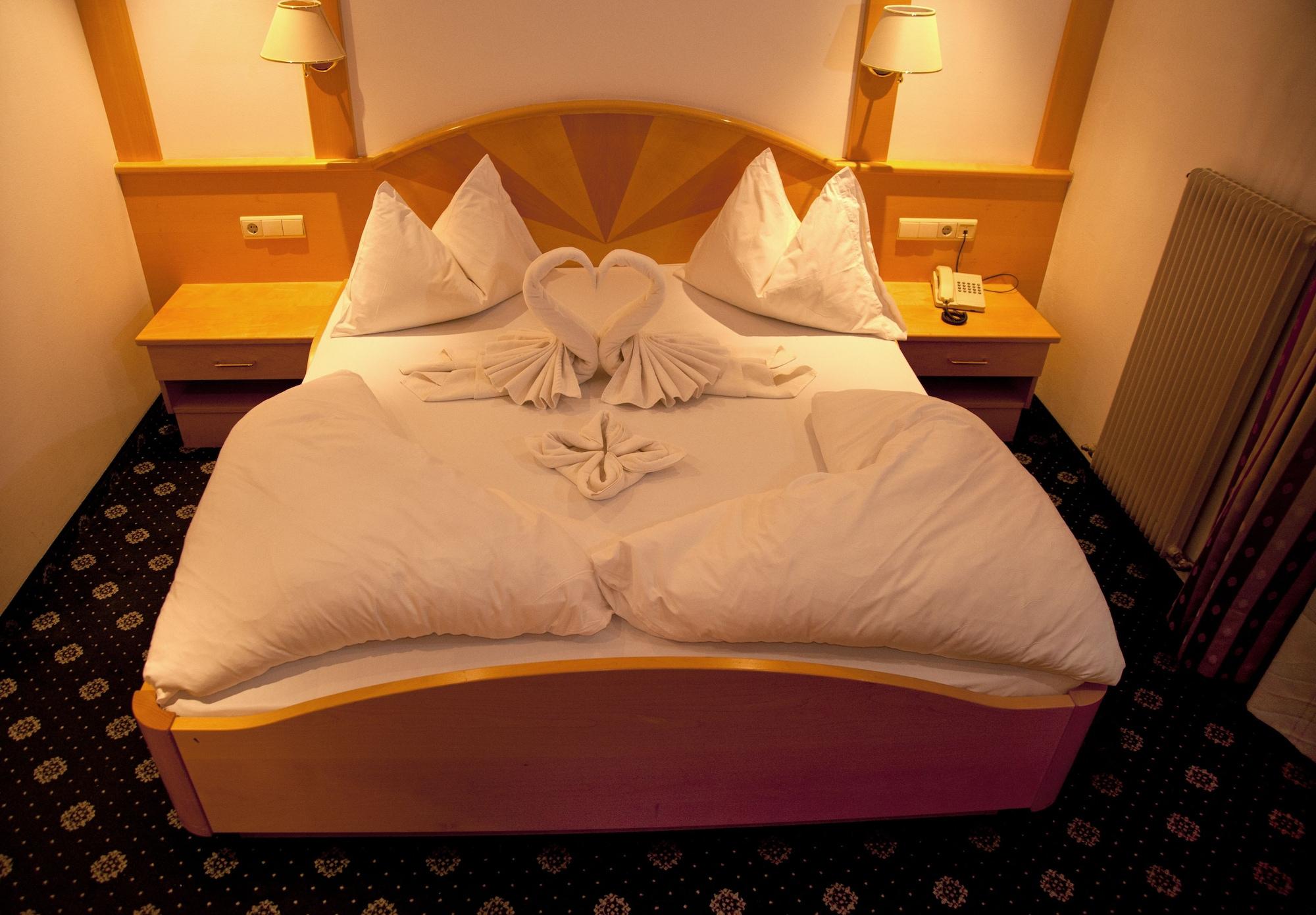 Hotel Chrys Bolzano Exterior photo